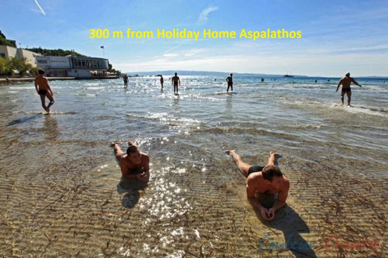 Holiday Home Aspalathos - With Free Parking, Near The Beach, A Few Minutes' Walking Distance To The Unesco Palace สปลิท ภายนอก รูปภาพ